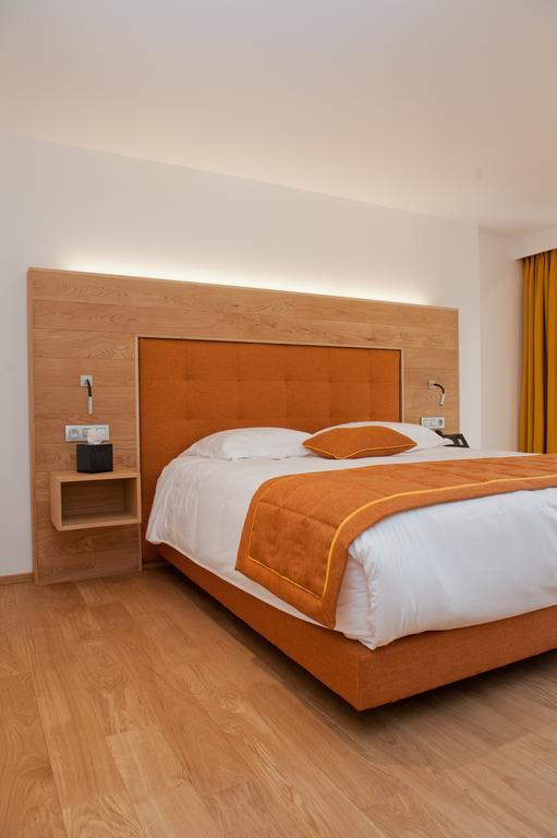 Hotel Le Charme De La Semois Alle Екстериор снимка
